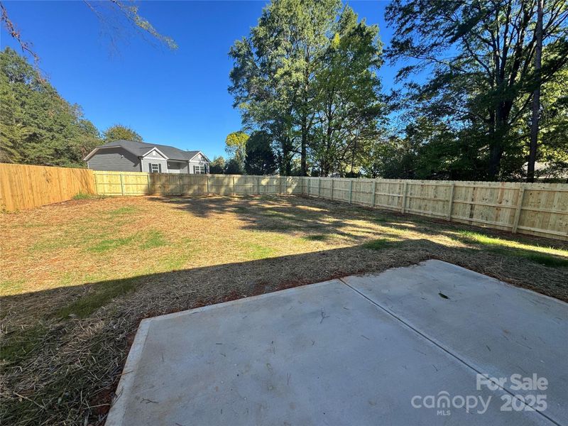 Image 11 of a home in . Image 11 of a home in .