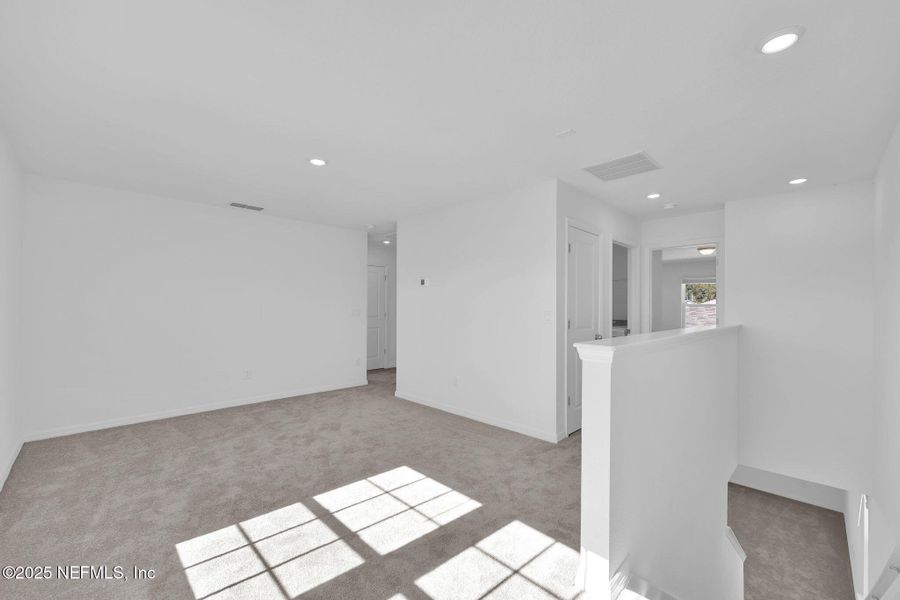 Image 13 of a home in Wells Landing.