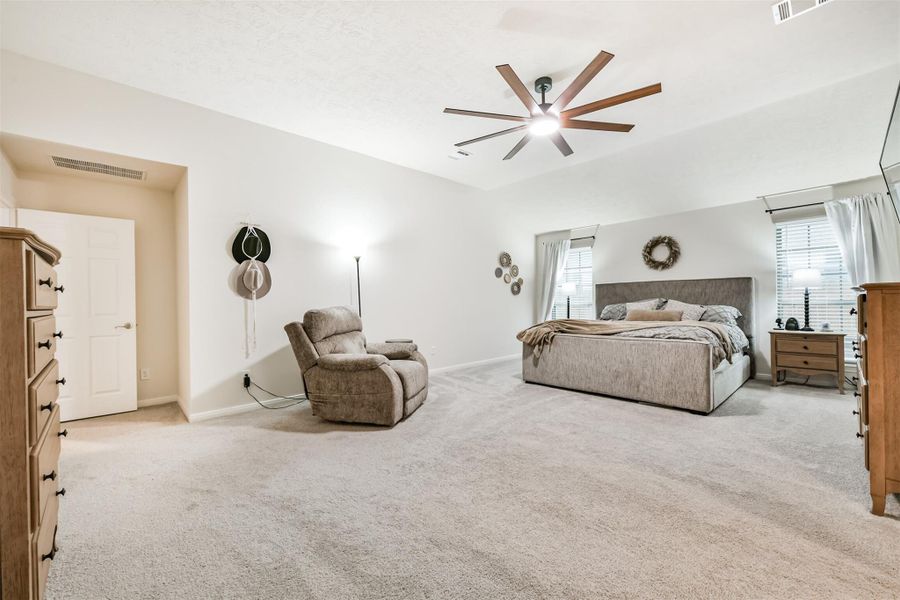 Furnished interior view inside a new home in , League City (Image 38).