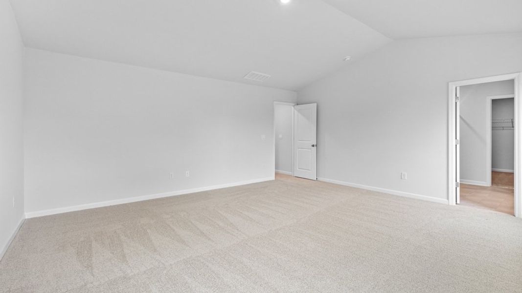 Spacious, unfurnished interior of a new home in The Reserve at Stoney Creek, Whitsett (Image 23).