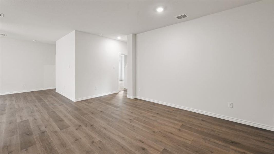 Spacious, unfurnished interior of a new home in Liberty Crossing, Royse City (Image 23). Spacious, unfurnished interior of a new home in Liberty Crossing, Royse City (Image 23).