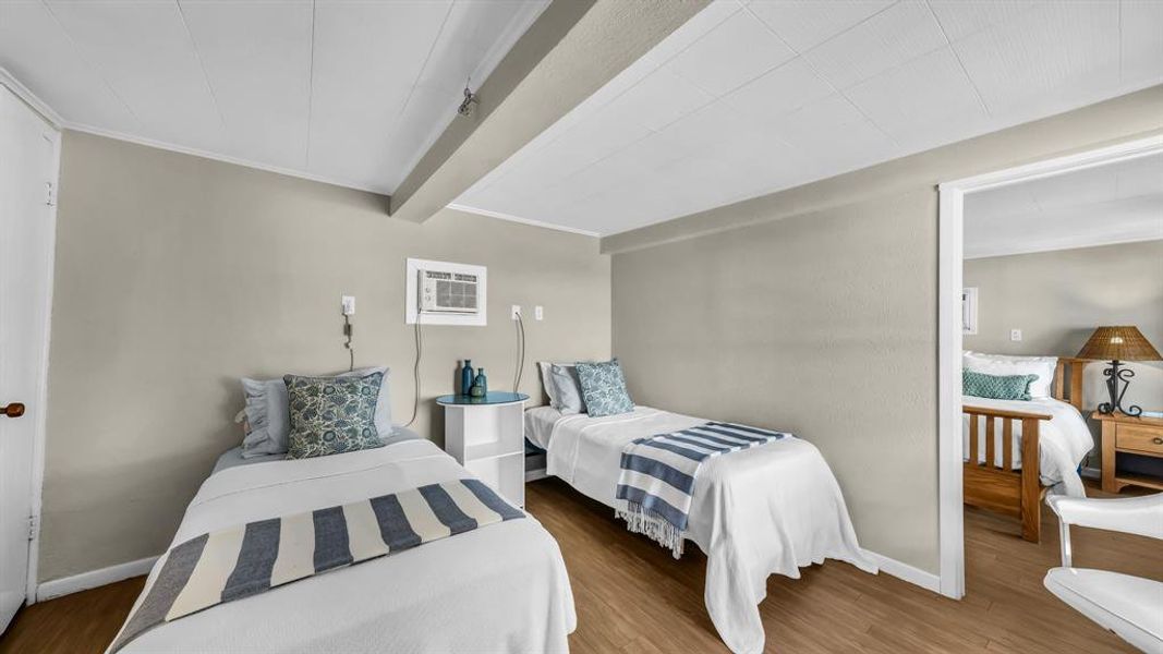 Downstairs bedrooms with private entrance