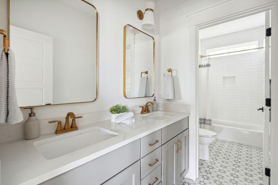 Furnished interior view inside a new home in Miller's Crossing, Johns Island (Image 13).