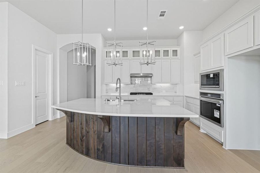 Furnished interior view inside a new home in Trinity Falls, McKinney (Image 11).