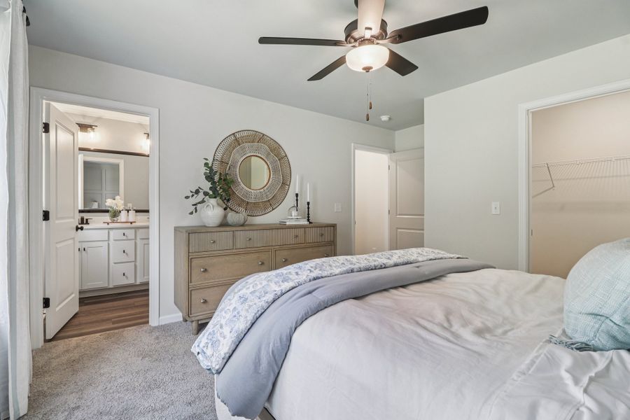 Representative furnished interior of a home built from the Earle by Great Southern Homes in Piney Woods Bluff, Columbia (Image 17). Representative furnished interior of a home built from the Earle by Great Southern Homes in Piney Woods Bluff, Columbia (Image 17).