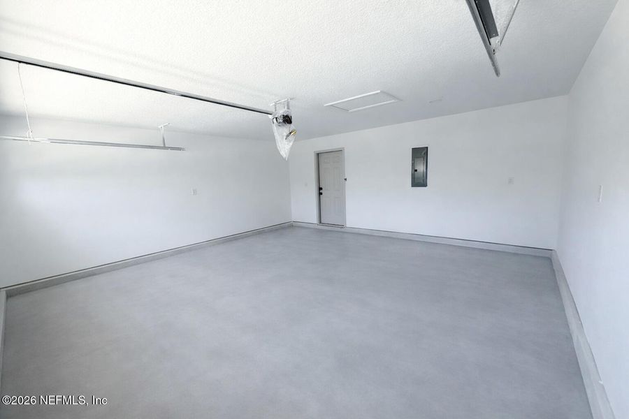 Spacious, unfurnished interior of a new home in , Jacksonville (Image 22). Spacious, unfurnished interior of a new home in , Jacksonville (Image 22).