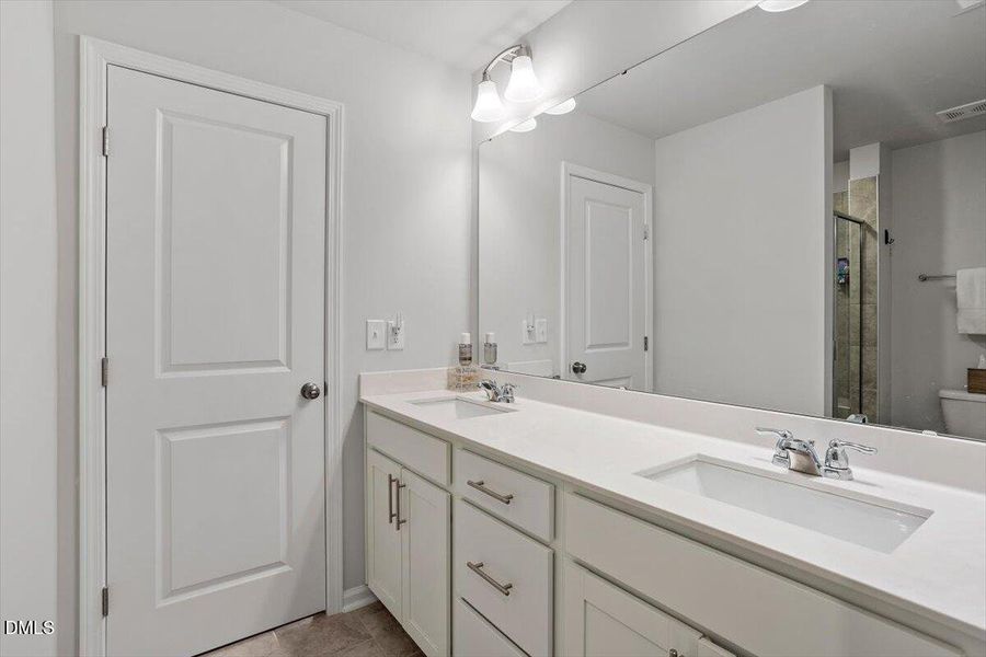 33-156 Sweet Lilac Wy [2889892]_33