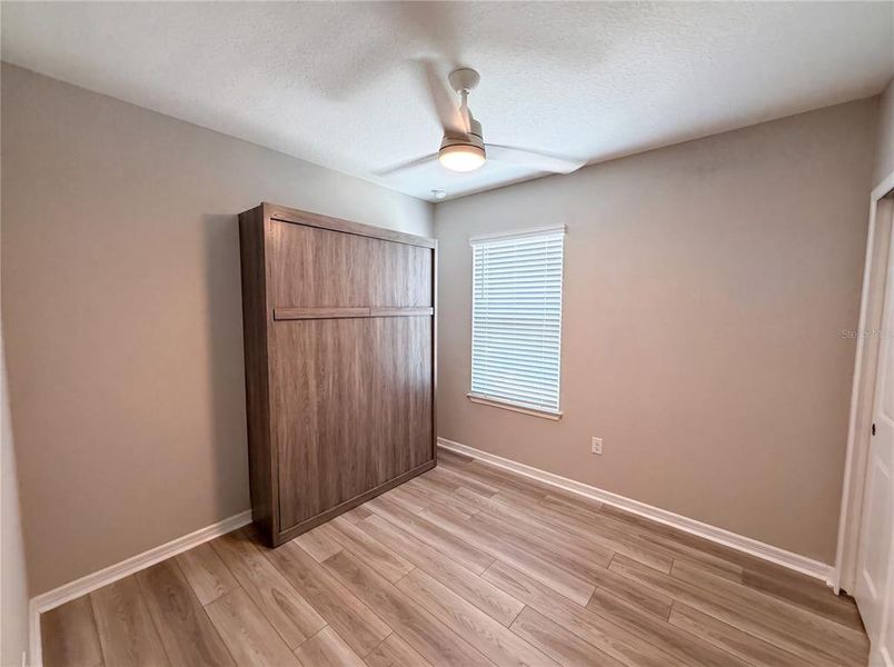 Spacious, unfurnished interior of a new home in Del Webb Stone Creek, Ocala (Image 15).