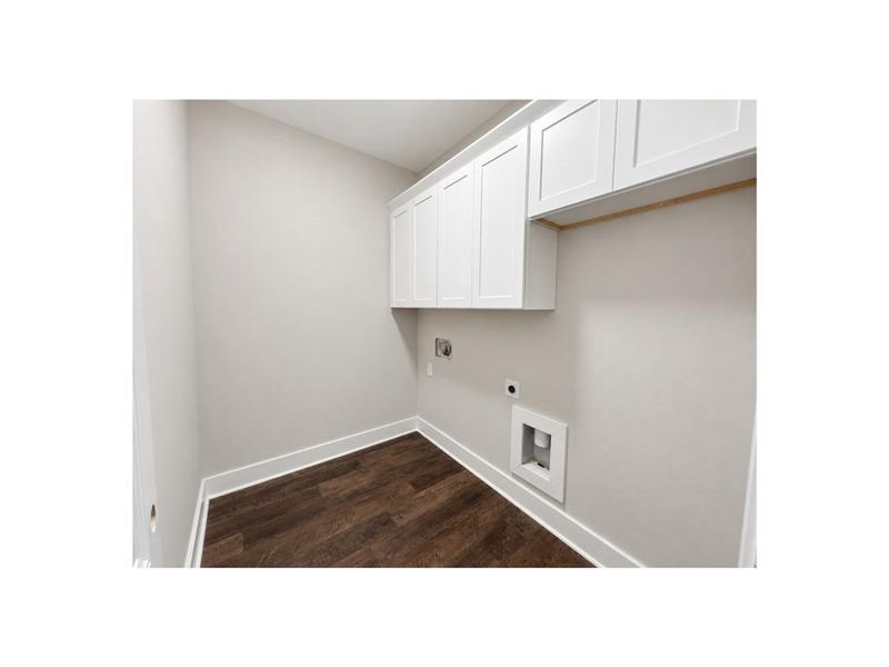 Spacious, unfurnished interior of a new home in , Mount Airy (Image 13).