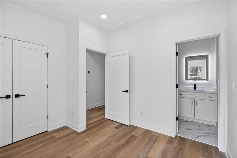 Spacious, unfurnished interior of a new home in , Douglasville (Image 12).