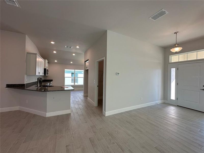 Spacious, unfurnished interior of a new home in , Oxford (Image 20). Spacious, unfurnished interior of a new home in , Oxford (Image 20).