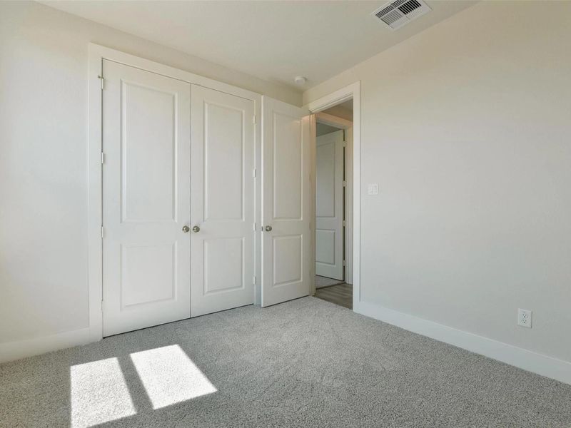 Spacious, unfurnished interior of a new home in Lago Mar, Texas City (Image 28). Spacious, unfurnished interior of a new home in Lago Mar, Texas City (Image 28).