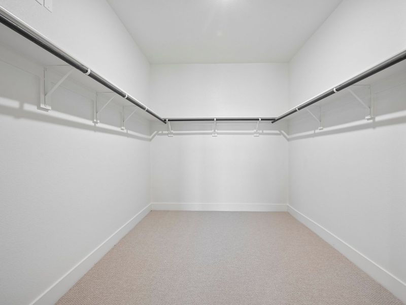 Spacious, unfurnished interior of a new home in Lakehaven - Premier Series, Farmersville (Image 21).