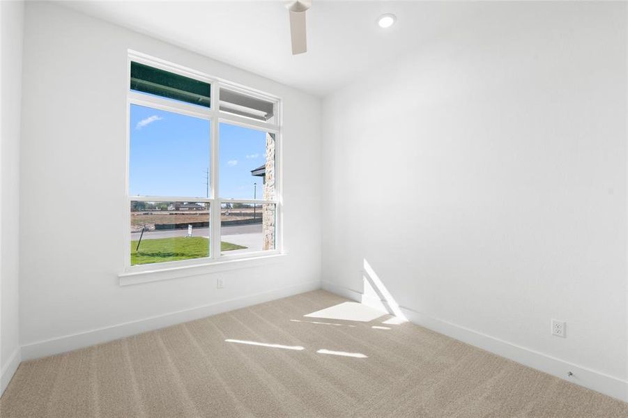 Spacious, unfurnished interior of a new home in Rosenthal Estates, Lorena (Image 25).