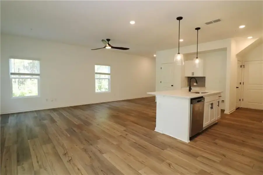 Spacious, unfurnished interior of a new home in , Douglasville (Image 23).