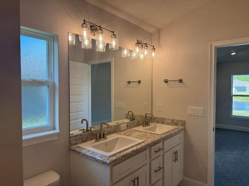 Master double vanity Master double vanity