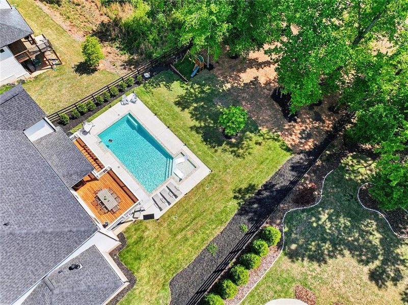 Community amenities in Carmichael Farms, Canton (Image 33).