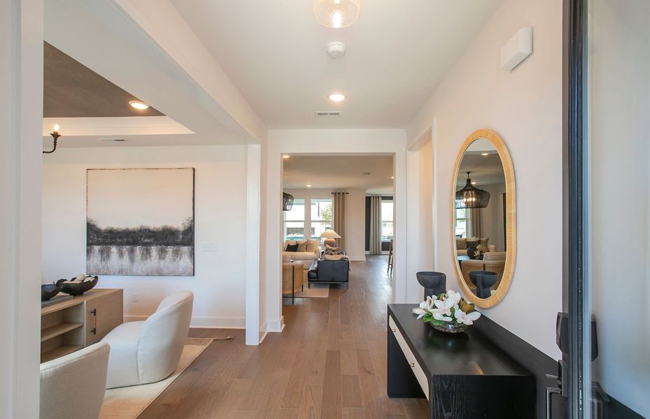 Stellar Entry in new home construction by Del Webb Homebuilders Nashville