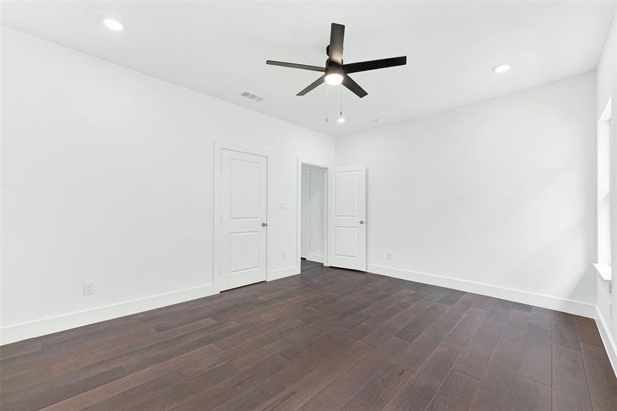 Spacious, unfurnished interior of a new home in , Greenville (Image 26). Spacious, unfurnished interior of a new home in , Greenville (Image 26).
