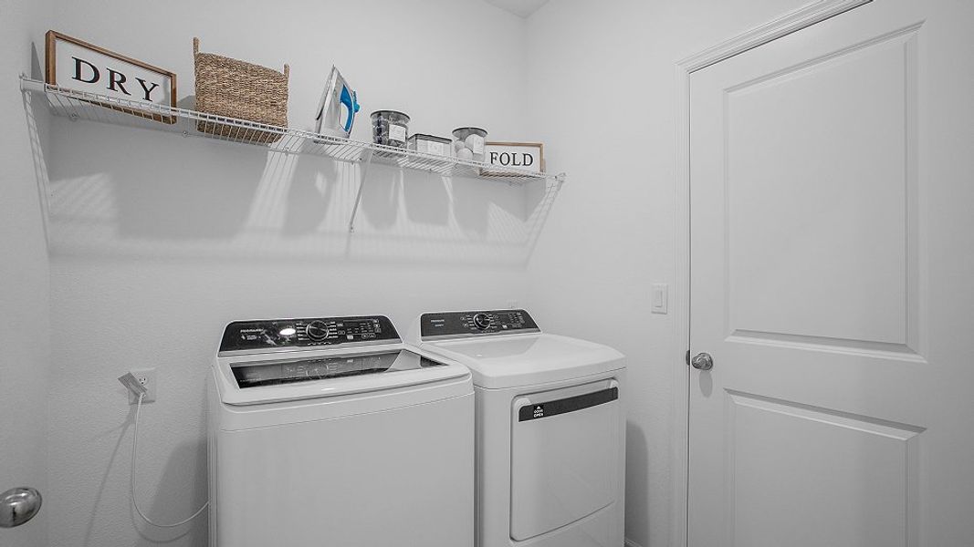 3535 Topaz Laundry F1 Base2 9 24 25