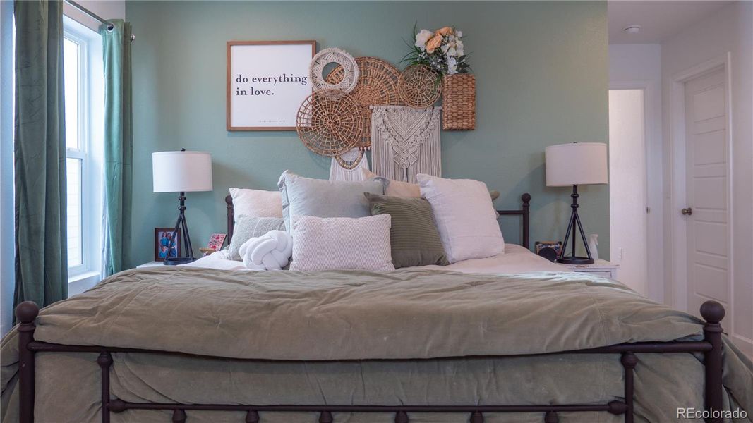 Furnished interior view inside a new home in , Aurora (Image 30).