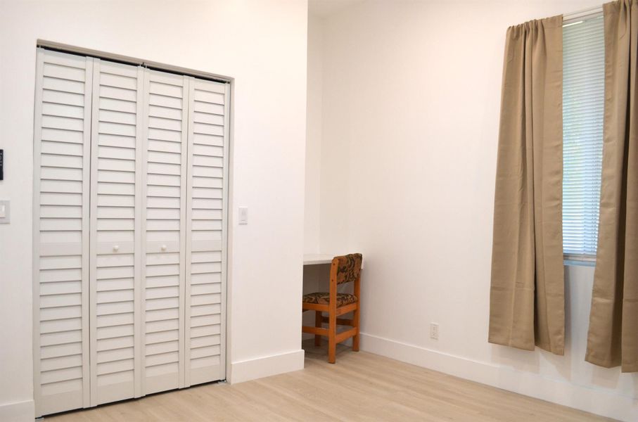 Furnished interior view inside a new home in , Clewiston (Image 15).