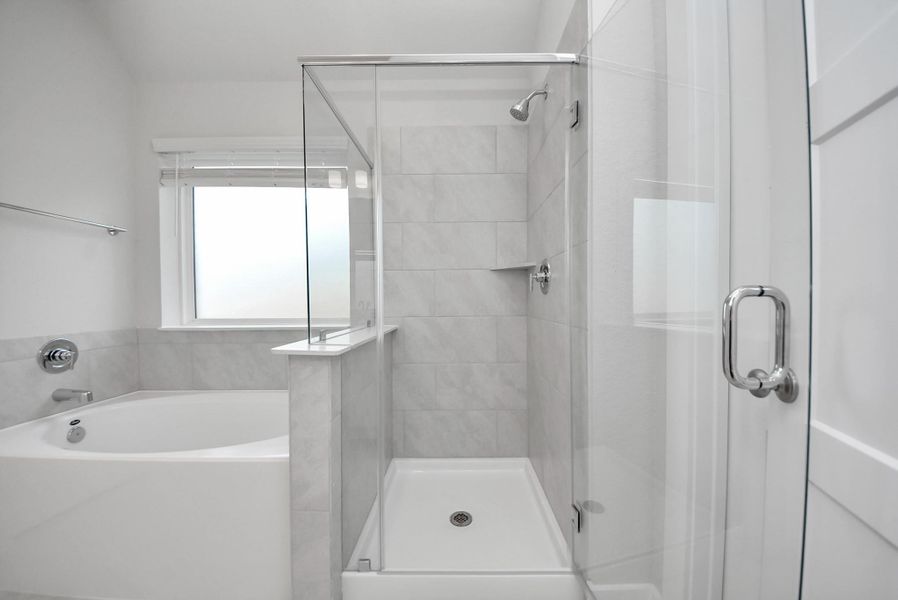 Image 37 of a home in Sunrise Cove: Landmark Collection.