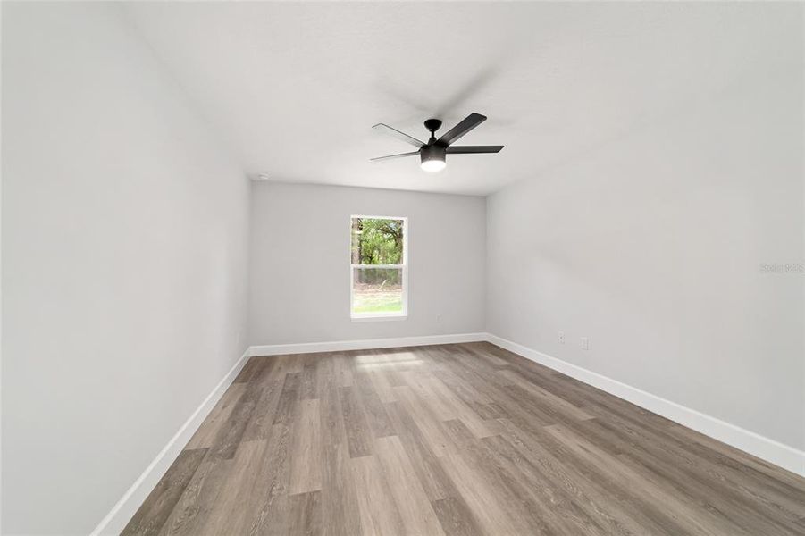 Spacious, unfurnished interior of a new home in , Ocala (Image 36).