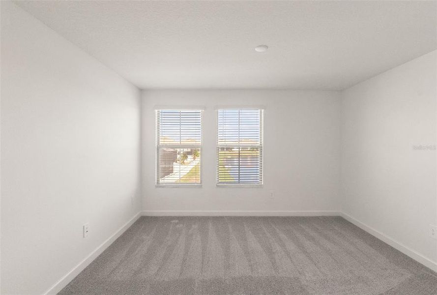Spacious, unfurnished interior of a new home in Southshore Bay Active Adult, Wimauma (Image 20).