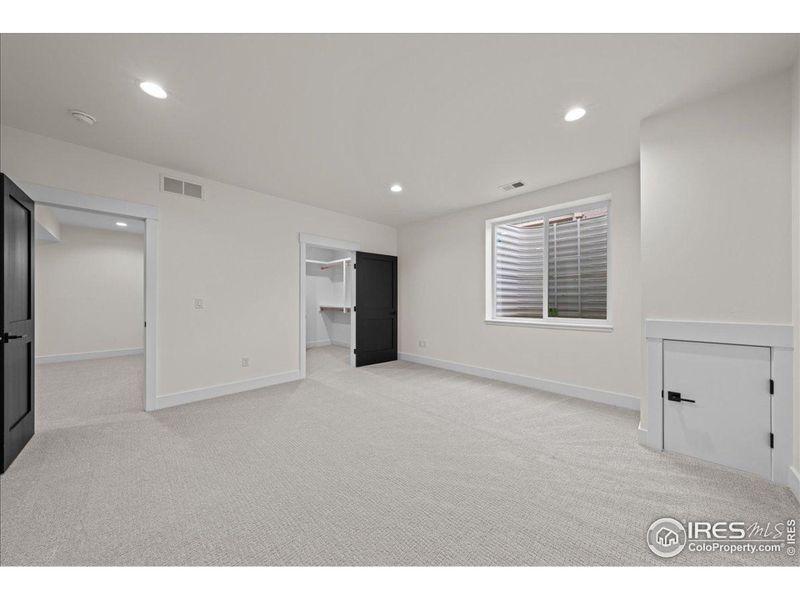 Spacious, unfurnished interior of a new home in , Berthoud (Image 36). Spacious, unfurnished interior of a new home in , Berthoud (Image 36).