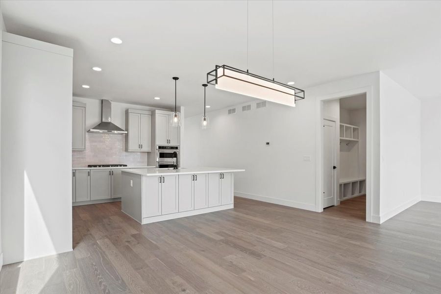 Image 37 of a home in West Grange.