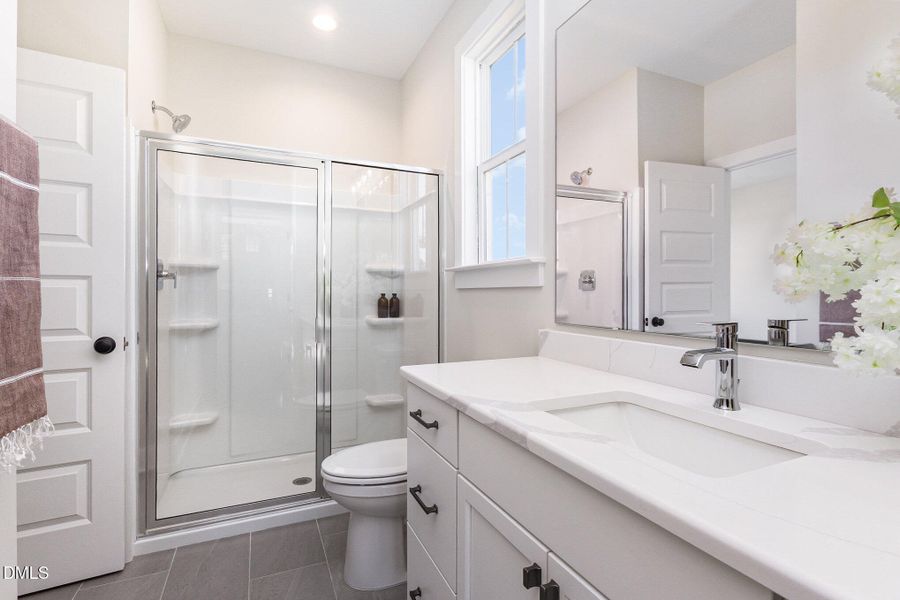 043_kv0a9046-edit_584