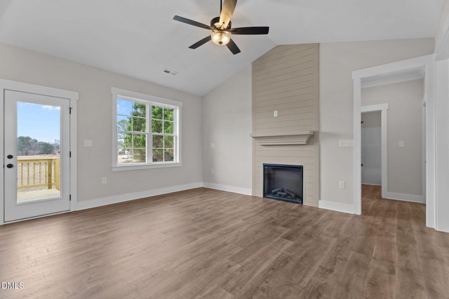 19-web-or-mls-DSC03300