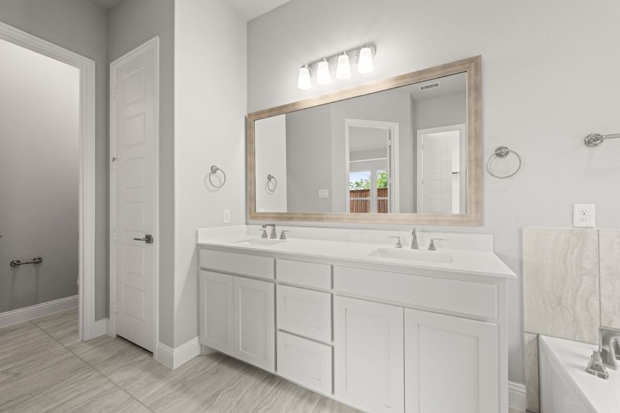 Representative furnished interior of a home built from the Austin by Windsor Homes in Walton Ridge, Corinth (Image 11). Representative furnished interior of a home built from the Austin by Windsor Homes in Walton Ridge, Corinth (Image 11).