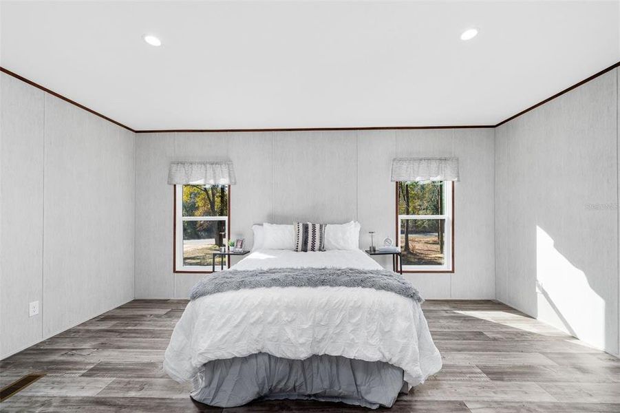 Furnished interior view inside a new home in , Bronson (Image 9).