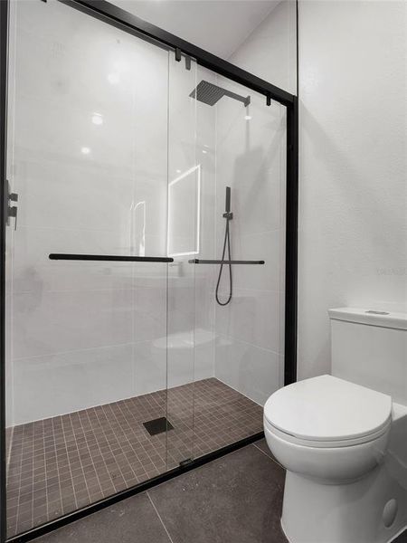 Image 50 of a home in .