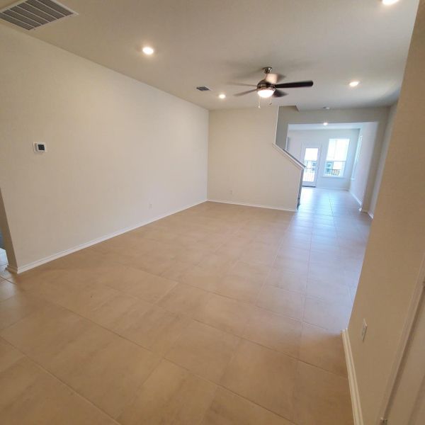 Spacious, unfurnished interior of a new home in Sonterra - Cool Water, Jarrell (Image 17). Spacious, unfurnished interior of a new home in Sonterra - Cool Water, Jarrell (Image 17).