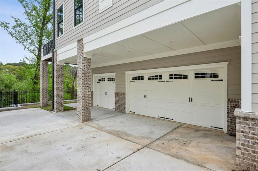 Exterior details and patio area of a home in , Atlanta (Image 30).