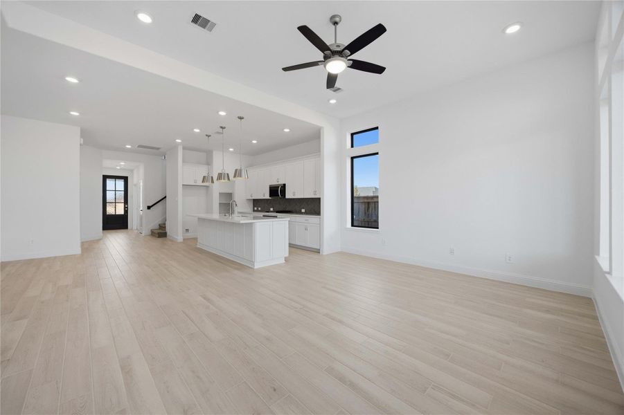 Spacious, unfurnished interior of a new home in Sienna, Missouri City (Image 17). Spacious, unfurnished interior of a new home in Sienna, Missouri City (Image 17).