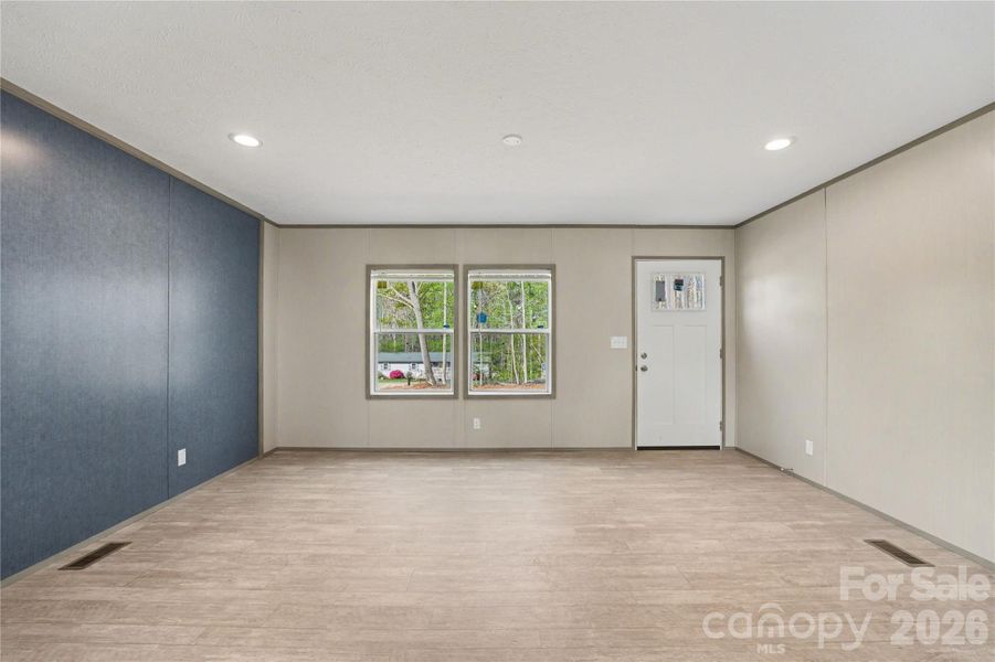 Spacious, unfurnished interior of a new home in , Statesville (Image 8).