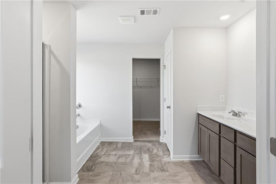 Furnished interior view inside a new home in , Jefferson (Image 9).