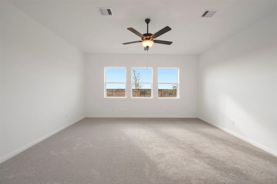 Spacious, unfurnished interior of a new home in The Grand Prairie 50’, Hockley (Image 34).