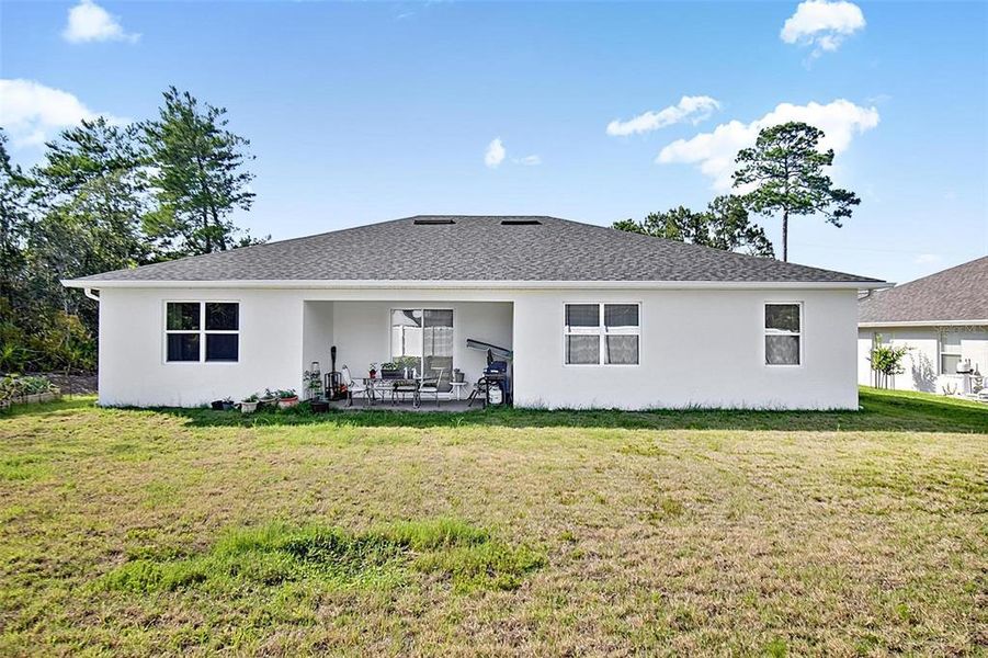 Exterior details and patio area of a home in , Palm Coast (Image 30).