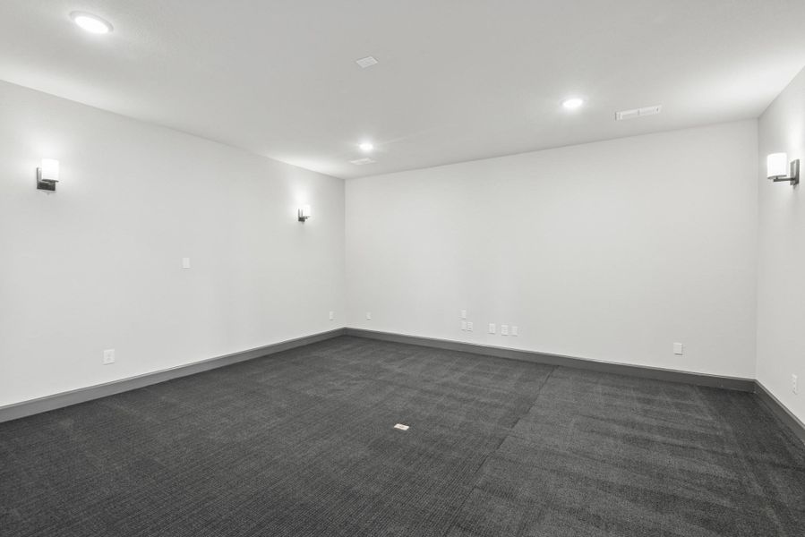 Spacious, unfurnished interior of a new home in Riceland 60’ Homesites, Mont Belvieu (Image 37). Spacious, unfurnished interior of a new home in Riceland 60’ Homesites, Mont Belvieu (Image 37).