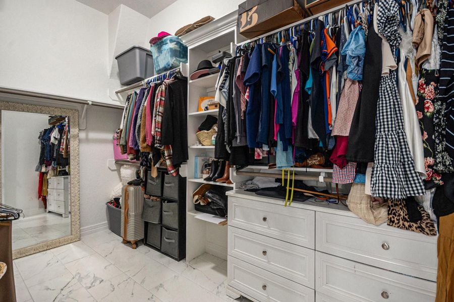 Image 33 of a home in .