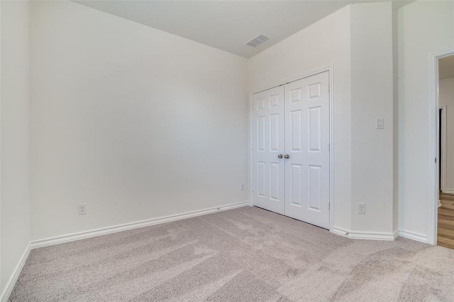 Spacious, unfurnished interior of a new home in Heartland, Crandall (Image 19).