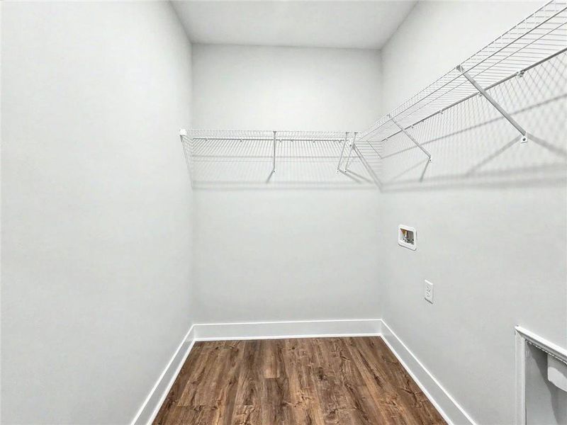 Spacious, unfurnished interior of a new home in , Dallas (Image 14).