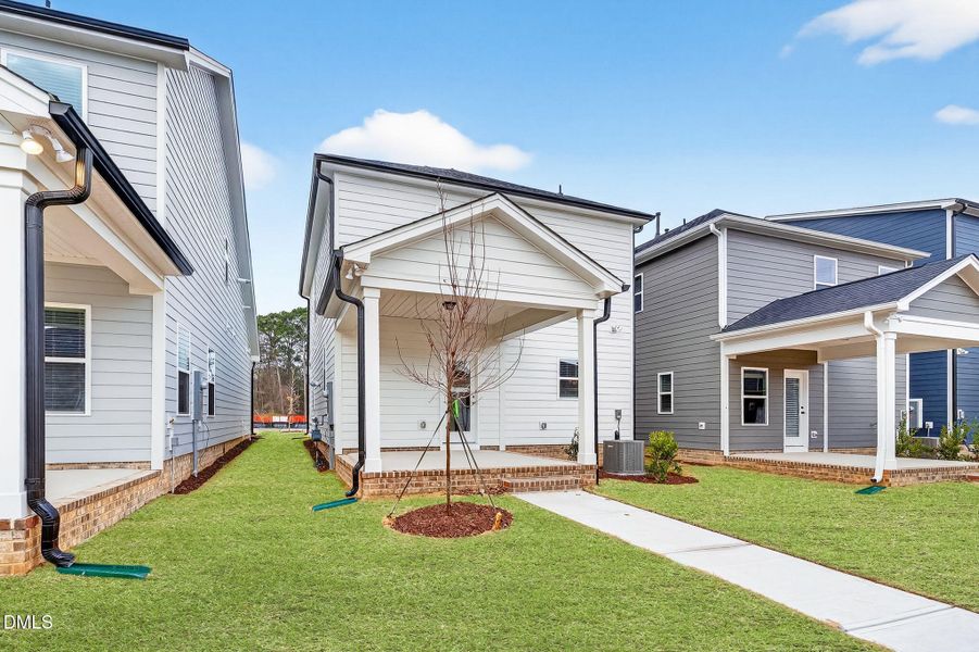 Ral_Knightdale_418 (29) Ral_Knightdale_418 (29)