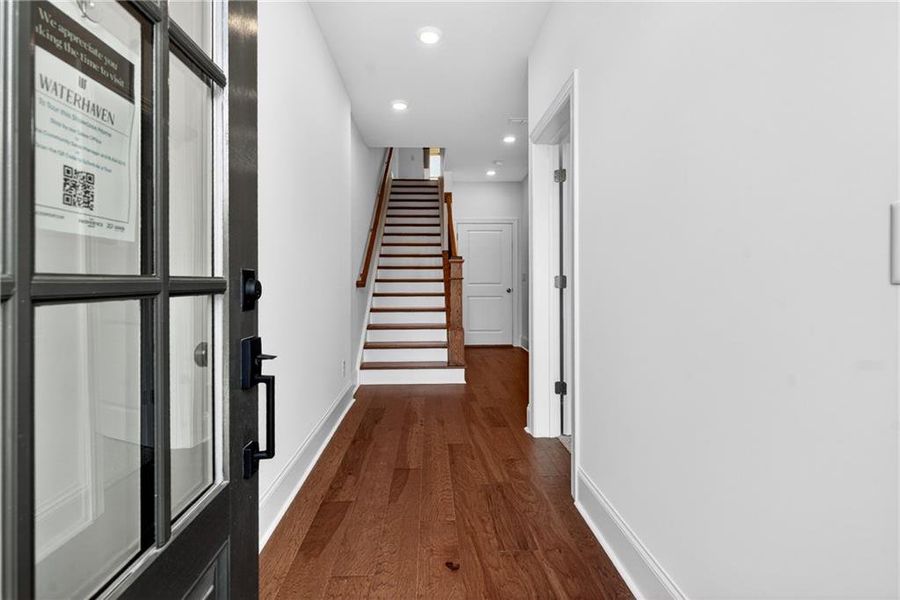 Spacious, unfurnished interior of a new home in Waterhaven, Cumming (Image 25).