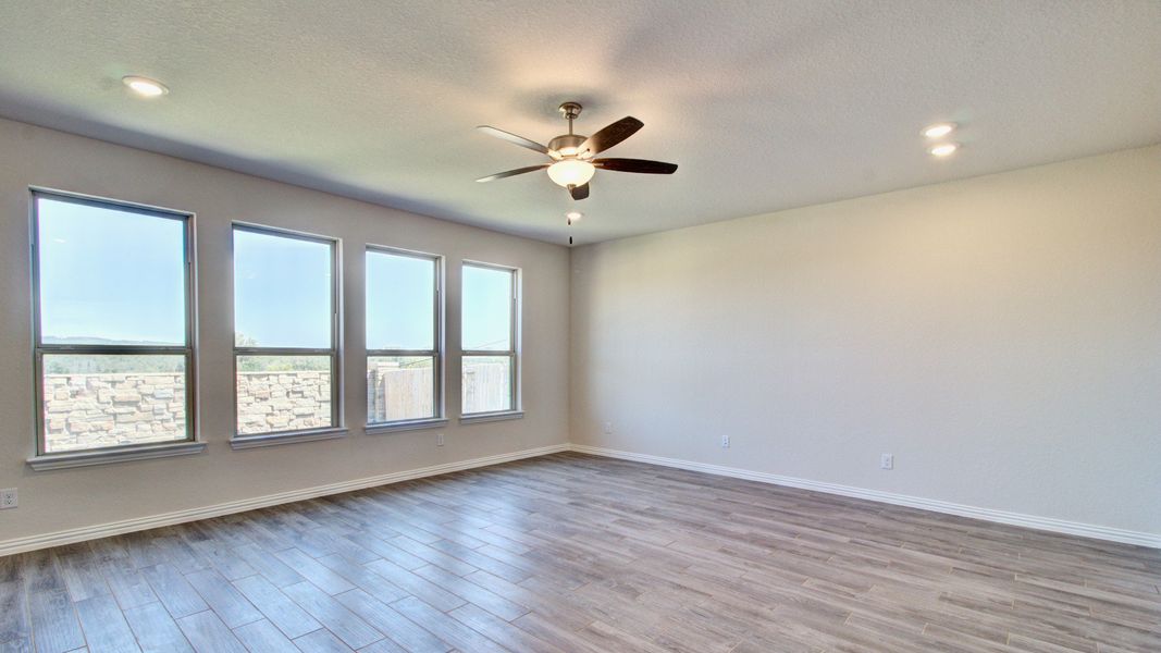 Representative furnished interior of a home built from the Mimosa by DRB Homes in Piedmont, San Antonio (Image 10).